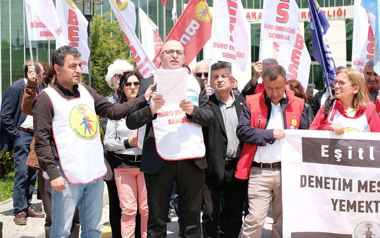 bes-ankara-subelerinden-yemek-kesintisi-ve-mesai-tepkisi-yemek-sirketini-degil-emekciyi-savunun-PrxC99mg.jpg