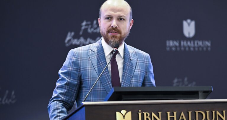 bilal-erdogan-babasinin-cikardigi-yasaya-kizdi-wwKTQviI.jpg