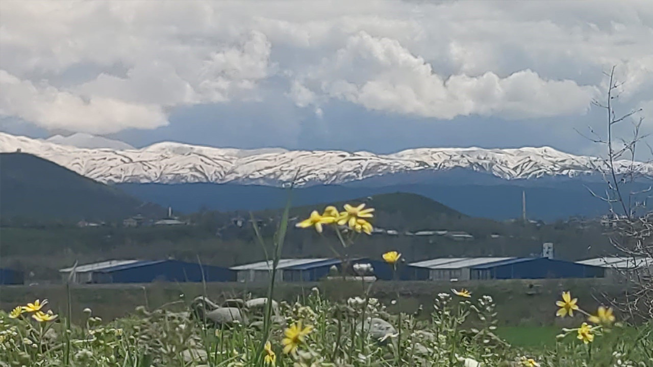 bingolde-gorulmeye-deger-manzara-doga-iki-mevsimi-ayni-karede-bulusturdu-nvSqT9xX.jpg