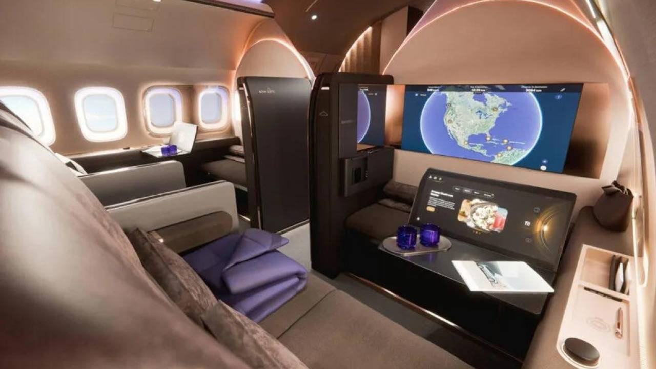 bmw-ve-lufthansa-is-birligi-bize-her-yer-otoban-diyen-bmw-ucak-tasarimi-icin-r5A6Smat.jpg