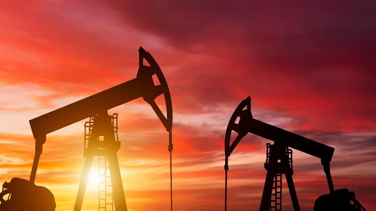 brent-petrol-fiyatlarinda-buyuk-dusus-100-dolarin-alti-goruldu-PVkWLsj7.jpg