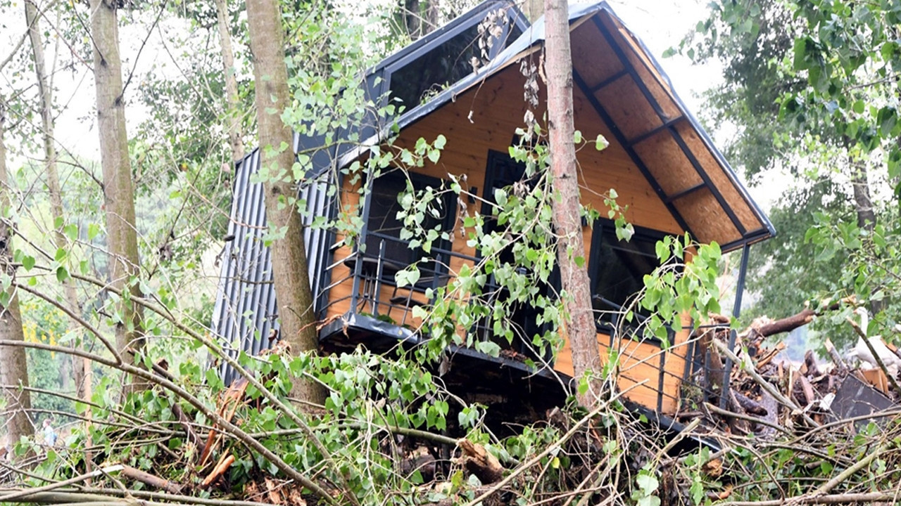bungalov-evlerindeki-facia-5-kamu-gorevlisine-yurt-disi-cikis-yasagi-QRLczeO5.jpg