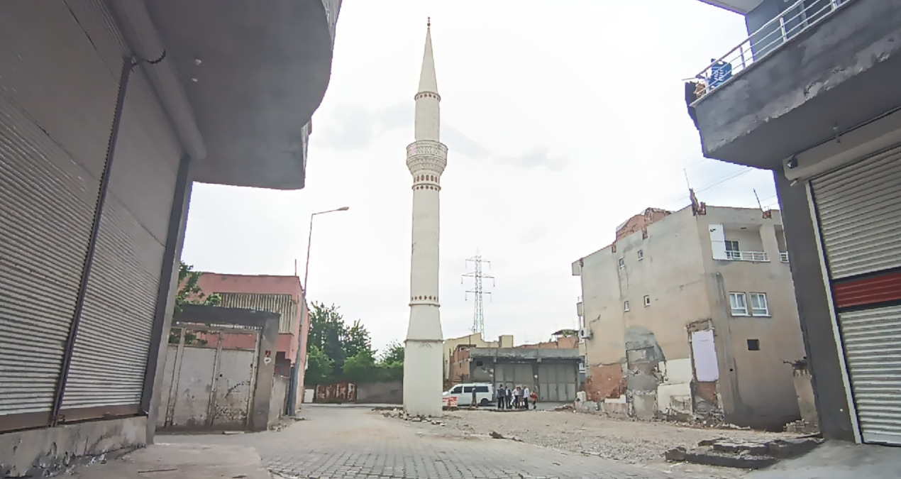 cami-gitti-minaresi-kaldi-XgJ3FTup.jpg