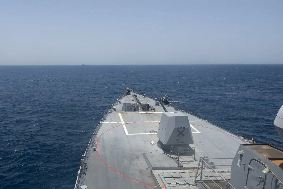 centcom-acikladi-4-gemi-umman-denizinde-devre-disi-birakildi-KVKBIGtx.jpg