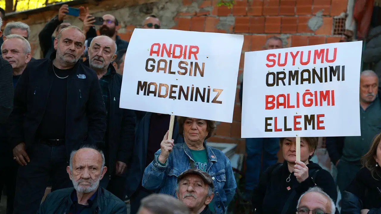 chp-heyeti-giresunda-koylulerle-bulustu-cennet-memleketim-cehenneme-dondu-JW7AjyEs.jpg