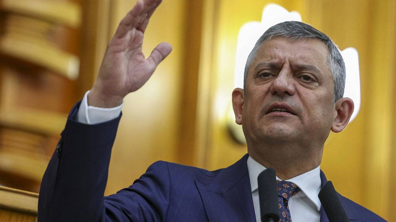 chpden-karsi-hamle-ozgur-ozel-ile-ozkan-yalim-arasinda-yapilan-yazismalarin-geri-cagrilmasi-ve-w4D5L9Dl.jpg