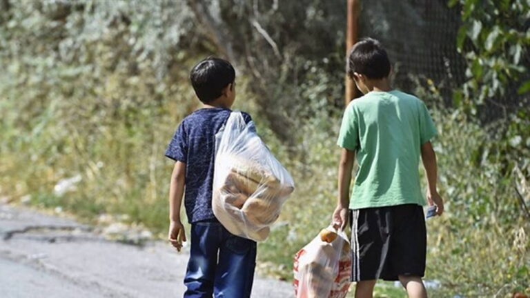 chpden-yoksulluk-cikisi-3-cocuk-soylemiyle-gercek-hayat-arasinda-bag-kalmadi-ivsyh5Z4.jpg