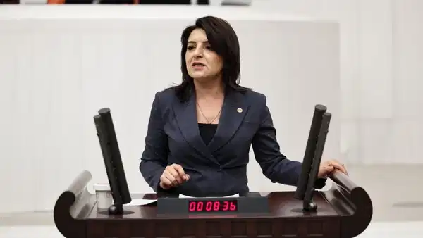 chpli-kis-iktidarin-ekonomi-politikalarini-elestirdi-turkiye-uretmiyor-kredi-kartiyla-yasamaya-calisiyor-QgkxFUEu.jpg