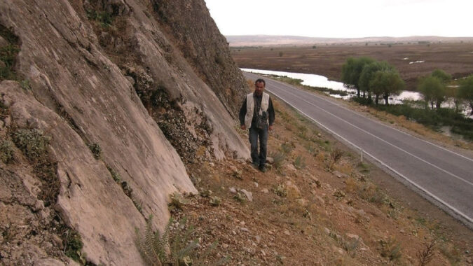 Dinar Depremi’nin izleri 30 yıl sonra incelendi: Hem geçmişe hem geleceğe ışık tutacak