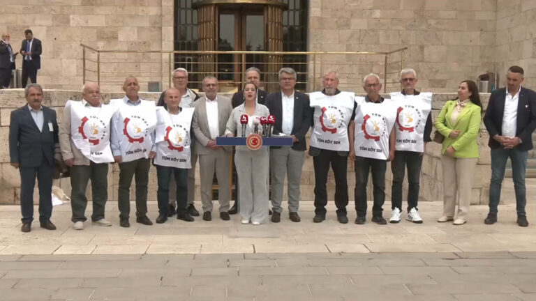 emepli-vekillerden-mecliste-ciftci-cikisi-tarim-tekelleri-degil-uretici-desteklensin-ezMHMqk5.jpg