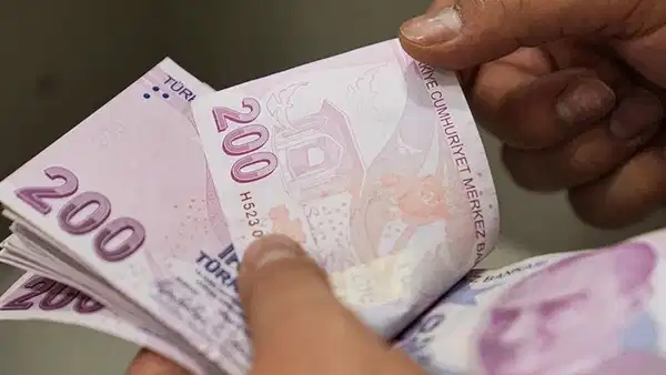 en-dusuk-emekli-maasi-ne-kadar-olacak-milyonlarin-gozu-3-temmuzda-wj5N5rLc.jpg