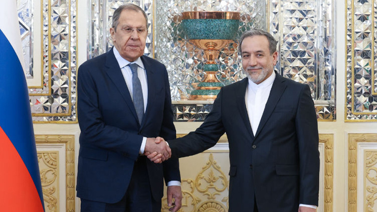 erakci-ve-lavrov-bricste-bulustu-tCbOfeGQ.jpg