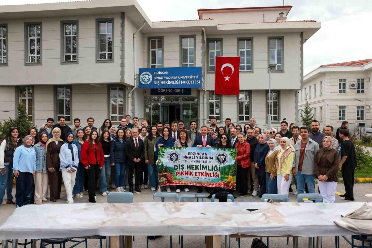 Erzincan'da Öğrencilerle Dayanışma Pikniği Düzenlendi