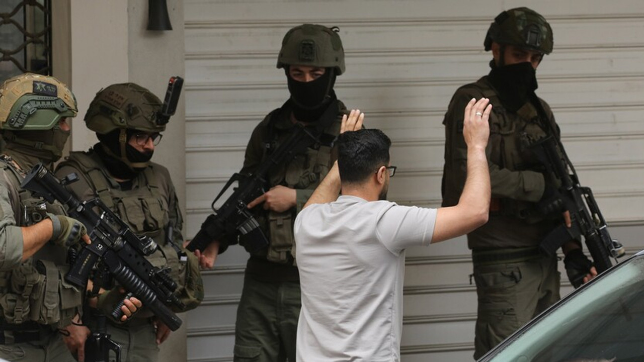 filistin-topraklarini-gasbeden-israilliler-bati-seriadaki-baskin-ve-saldirilarini-surduruyor-5Z8iVbFd.jpg