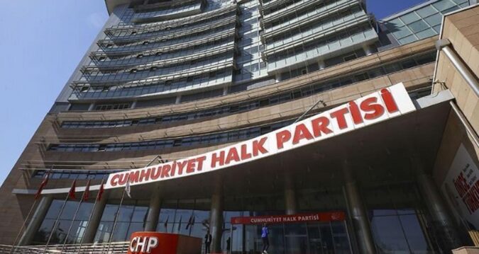 Gelecek Partili isimden kritik iddia: ’26’sına kadar olmazsa CHP seçimlere giremez’