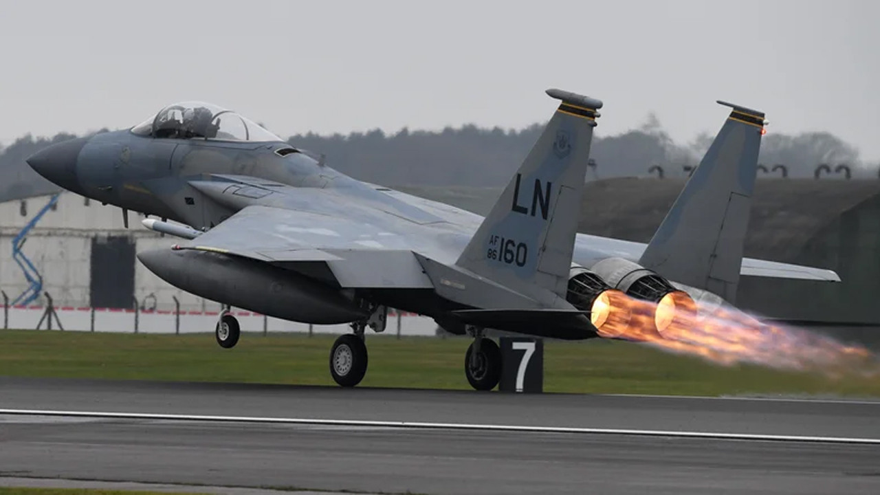 goklerin-hakimi-f-15-neden-ucak-gemilerine-hic-inemedi-H6IJFJZm.jpg