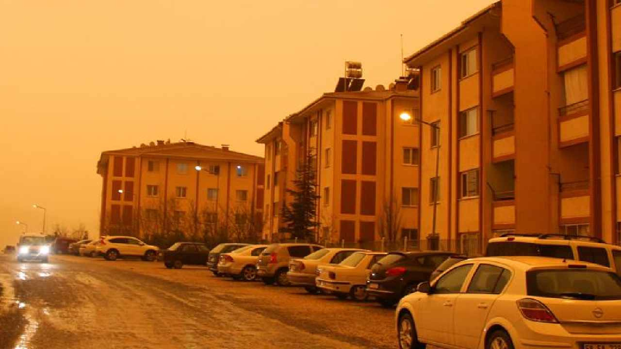 hafta-sonu-turkiyede-etkili-olacak-senegalden-yuklu-geliyor-bnt8QP42.jpg