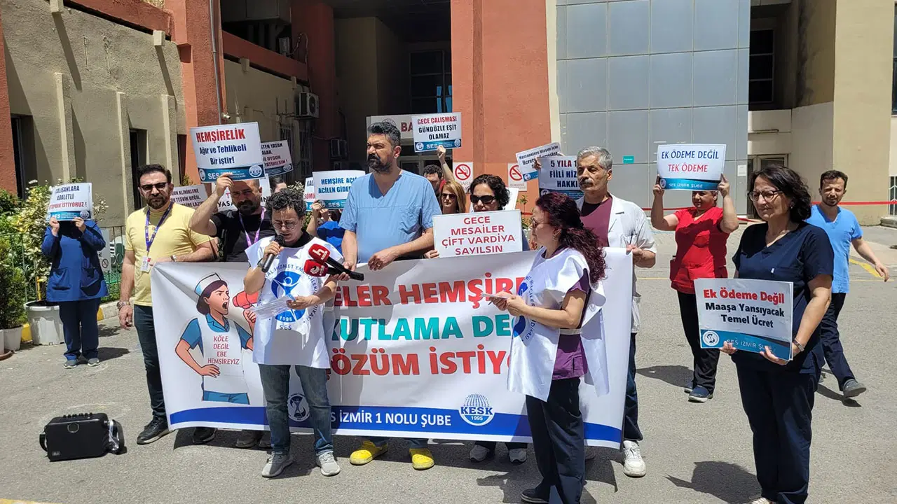 hemsireler-gununde-seslendiler-izmirde-ebe-ve-hemsirelerden-cozum-cagrisi-fv9fyiJH.jpg