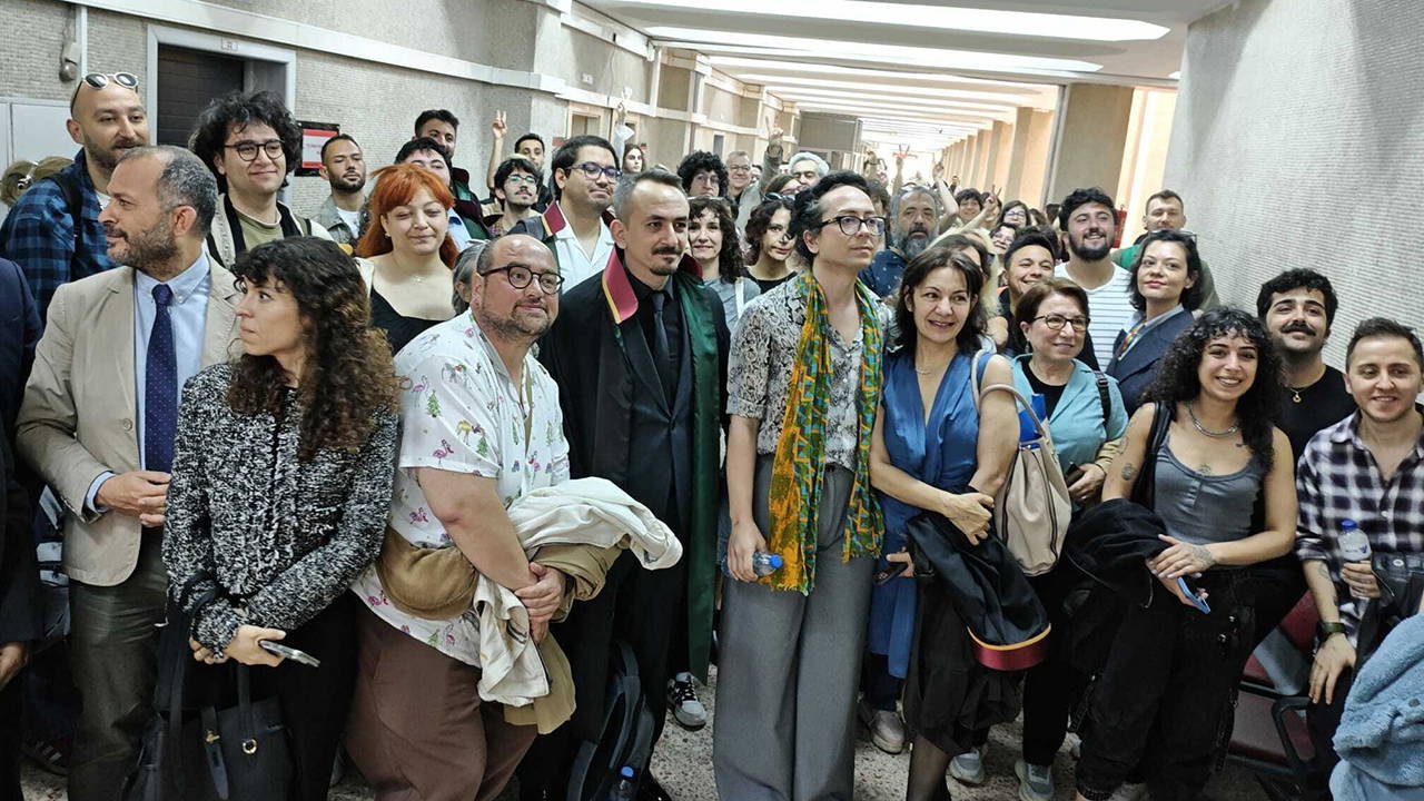 interseks-icerik-paylasimi-gerekcesiyle-yargilaniyordu-17-mayis-dernegi-yonetim-kurulu-baskani-defne-guzel-beraat-BkNTbqal.jpg