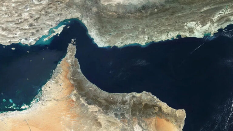 iran-hurmuzde-yeni-kontrol-bolgesi-belirledi-lwa6eO4U.jpg