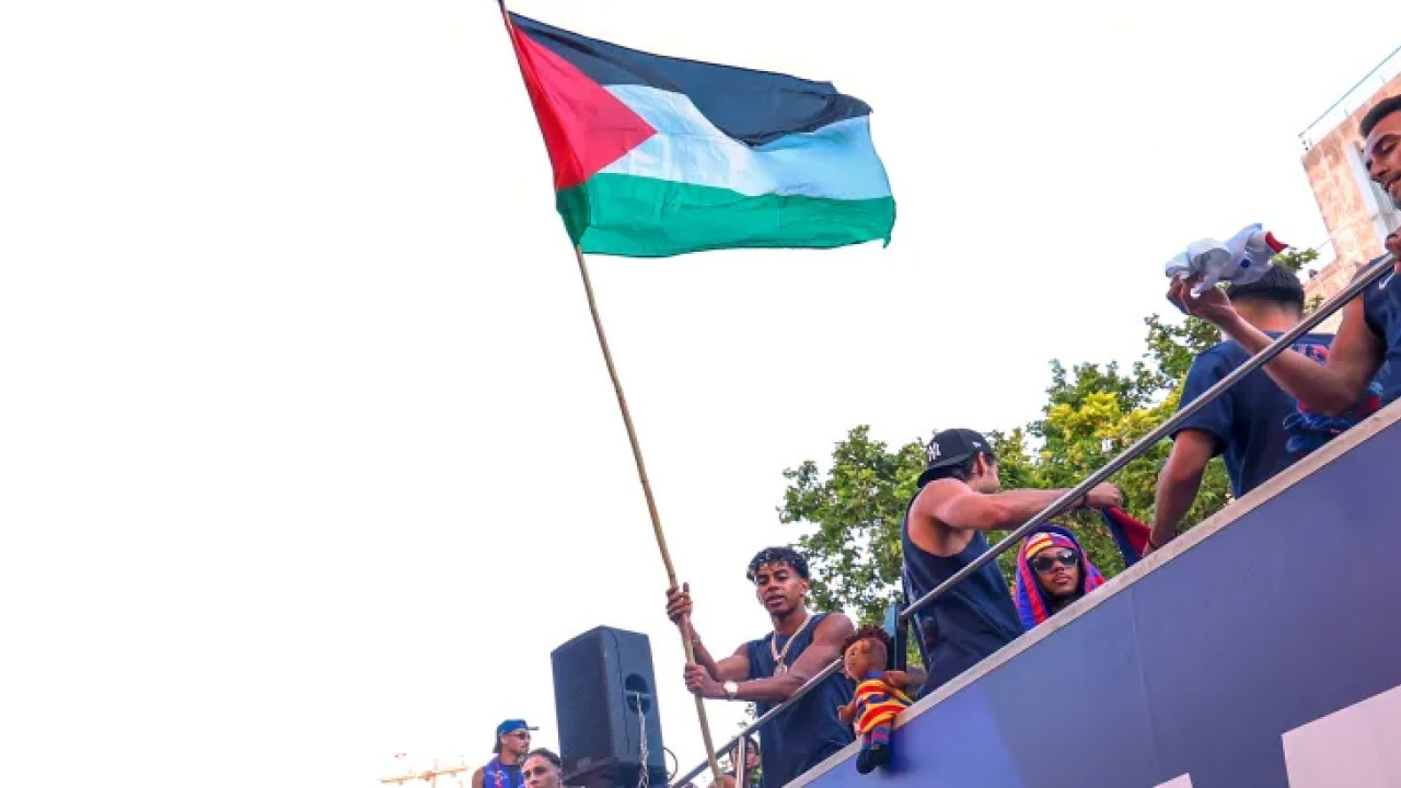 israil-ve-ispanya-arasinda-lamine-yamal-krizi-sanchez-sahip-cikti-VV9DBqb8.jpg