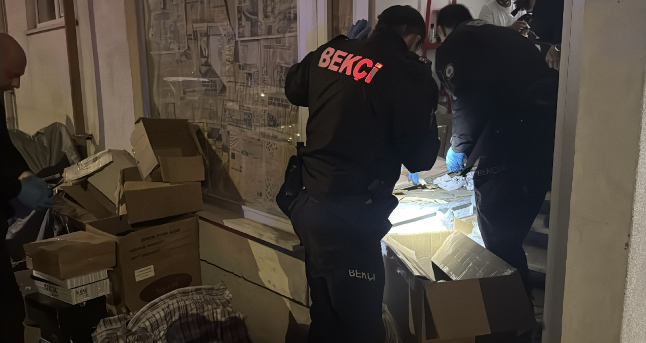 kadina-siddet-ihbarina-giden-polis-gozlerine-inanamadi-8lcmLLk2.jpg
