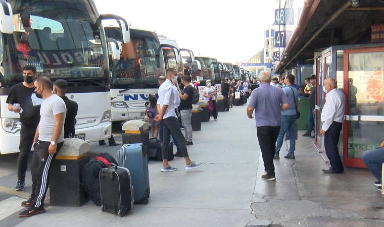 kurban-bayrami-oncesi-otobus-biletlerine-dev-zam-fiyatlarda-yeni-artis-yolda-NzUJwusU.jpg