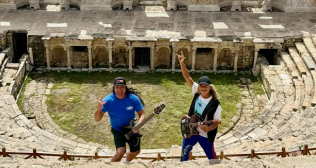 metallica-uyelerinden-heyecanlandiran-turkiye-hamlesi-eGpJdzZJ.jpg