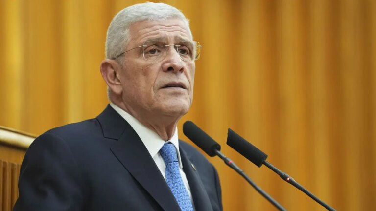 musavat-dervisoglundan-burcu-koksal-sorusuna-sert-cikis-o-gun-uyarilarimi-ciddiye-almayanlar-M1BlZS7R.jpg