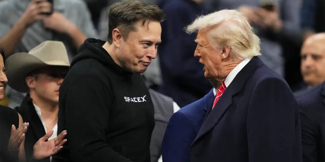 musk-yine-ortaligi-karistirdi-sosyalistler-hitlerdir-dedi-sosyal-medya-ayaga-kalkti-ITiWRetY.jpg