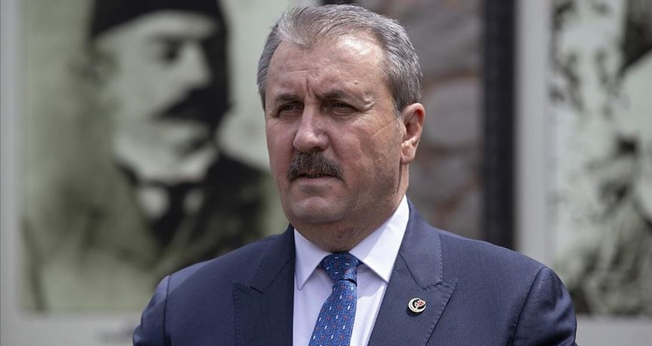 mustafa-desticiden-ahmet-turke-sert-tepki-CXW4lfZk.jpg
