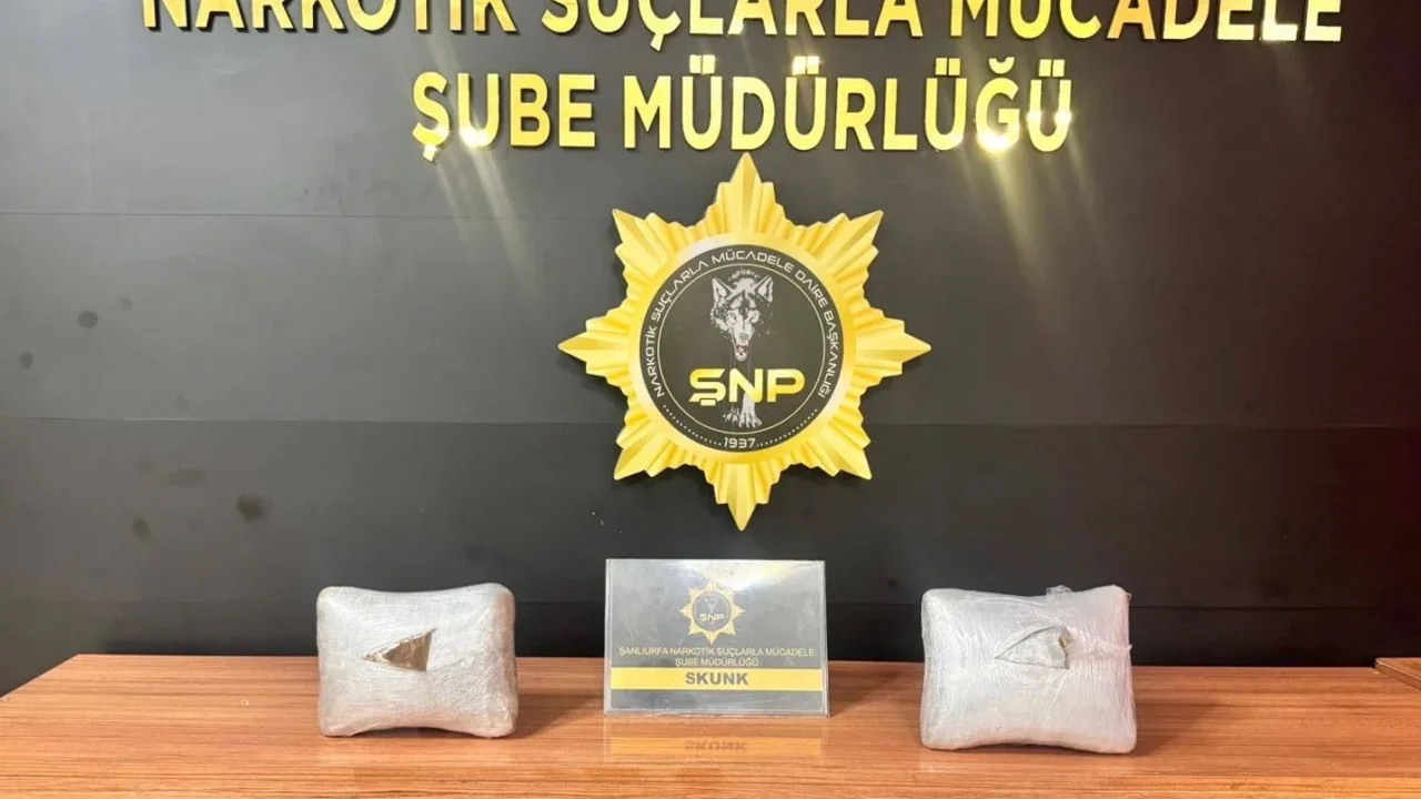 narkotikten-cifte-darbe-3-aracta-kilo-kilo-yakalandi-5-tutuklama-gsYSRvVP.jpg