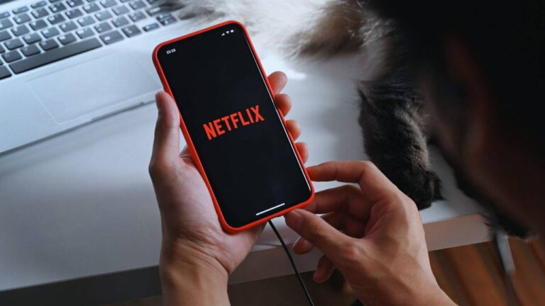 netflix-yapay-zeka-ile-uretilmis-icerikleri-bunyesine-dahil-etmeyi-planliyor-6rBMKp5W.jpg