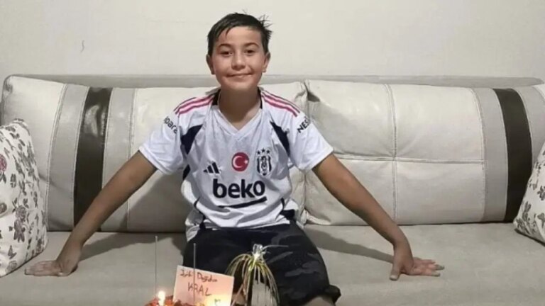okul-saldirisindan-kahreden-detay-24-gundur-yasam-mucadelesi-veren-cocuk-100-aldigi-icin-on-VuSIGksh.jpg
