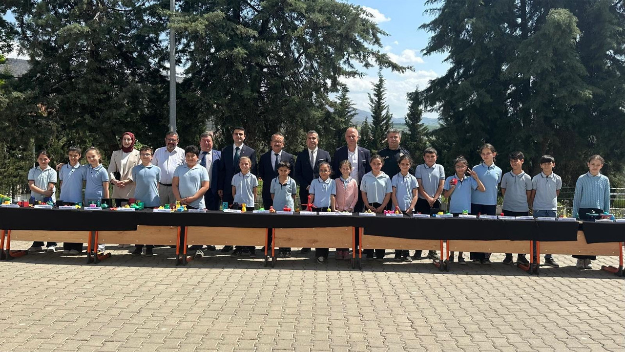 osmanelide-3d-tasarim-sergisi-acildi-5FZk93l7.jpg