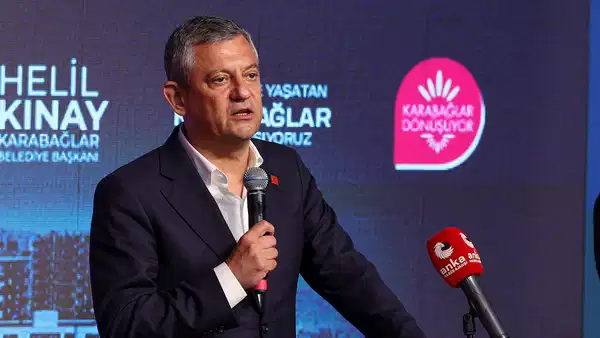 ozgur-ozel-izmirde-acikladi-o-gun-bugun-huzurumuz-yoktur-8gYwZJJQ.jpg