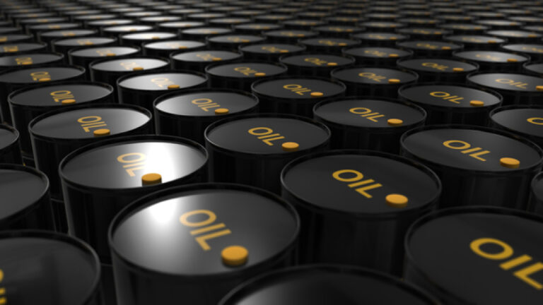petrol-arz-endisesiyle-haftalik-yukselise-yoneldi-eqJH313U.jpg