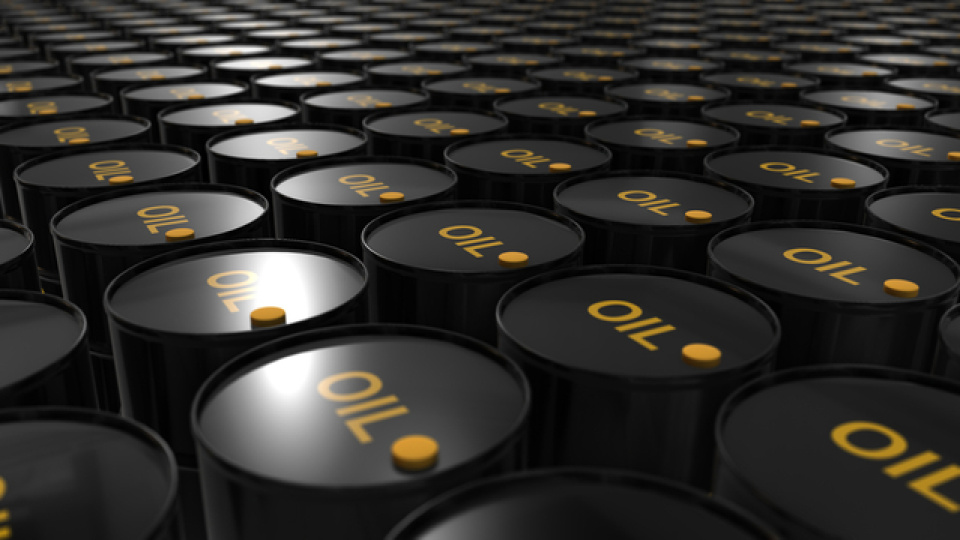 petrol-arz-endisesiyle-haftalik-yukselise-yoneldi-eqJH313U.jpg
