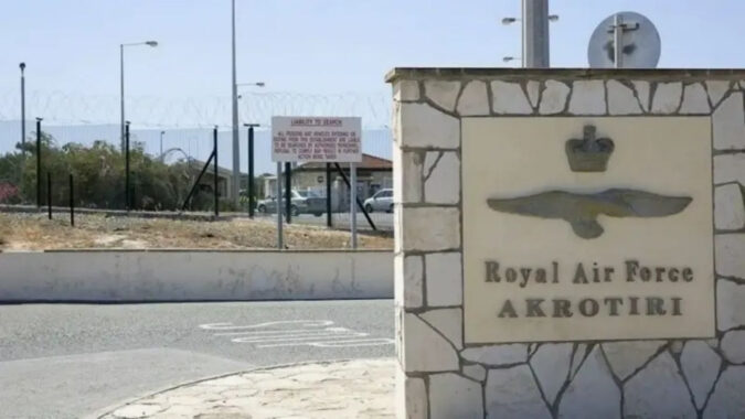 ‘Radyasyon yayacak’ korkusu: GKRY’de yeni İngiliz antenlerine tepki