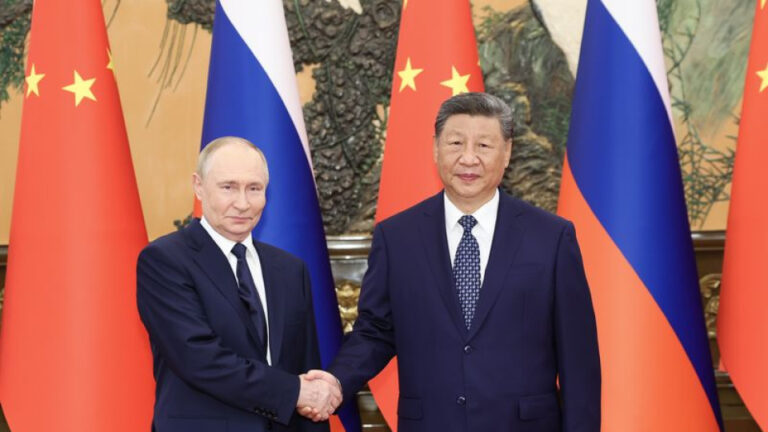 rusya-devlet-baskani-putin-de-cine-gidiyor-1ue9tzEl.jpg