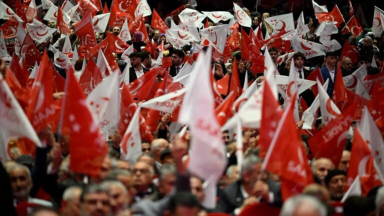 saadet-partisinden-1-mayis-mesaji-2tlrbJQM.jpg