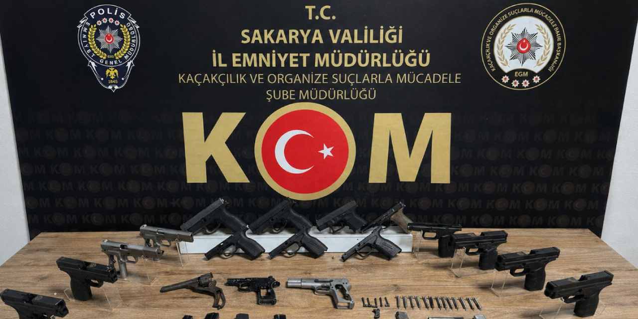 sakaryada-ruhsatsiz-tabanca-operasyonu-u1lIEdVB.jpg