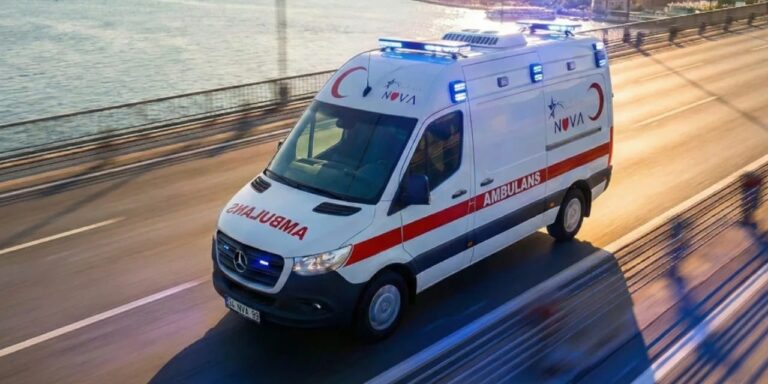 samsunda-3-yasindaki-cocuk-balkondan-dustu-5KDb1szA.jpg