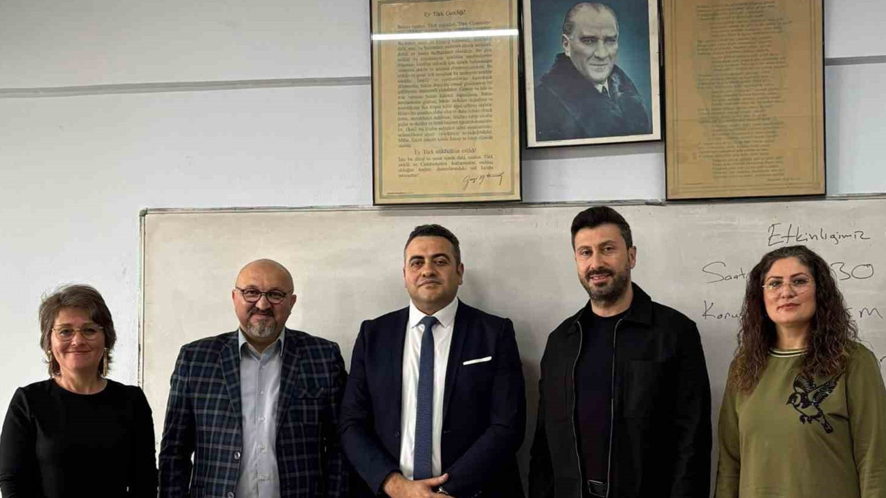 sektorun-uzman-isimleri-ogrencilerle-bulustu-HBdmih9E.jpg