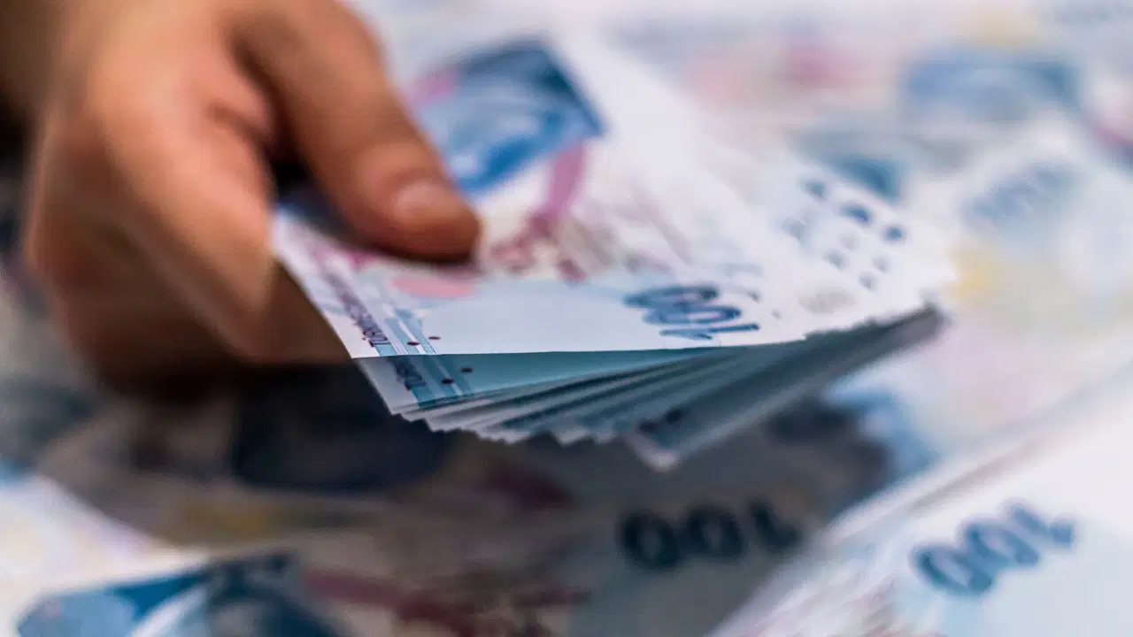 sgk-uzmani-ayrintilariyla-anlatti-ssk-ve-bag-kur-emekli-ikramiyeleri-ne-zaman-yatacak-FgmnEBej.jpg
