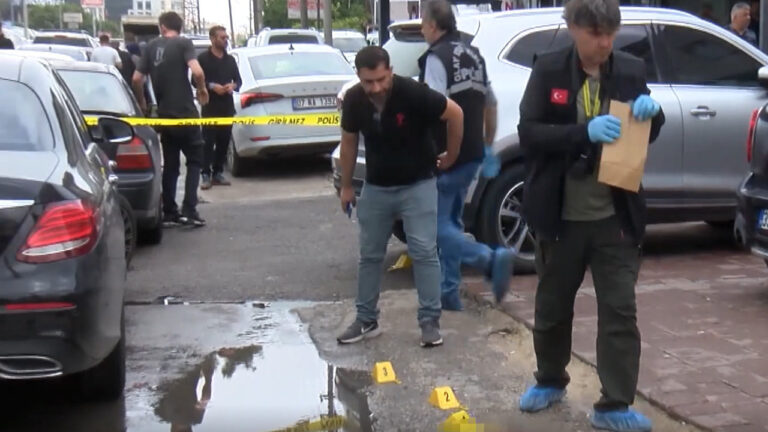 tarla-satisinda-kan-akti-esini-de-suca-ortak-etti-DAS51quj.jpg