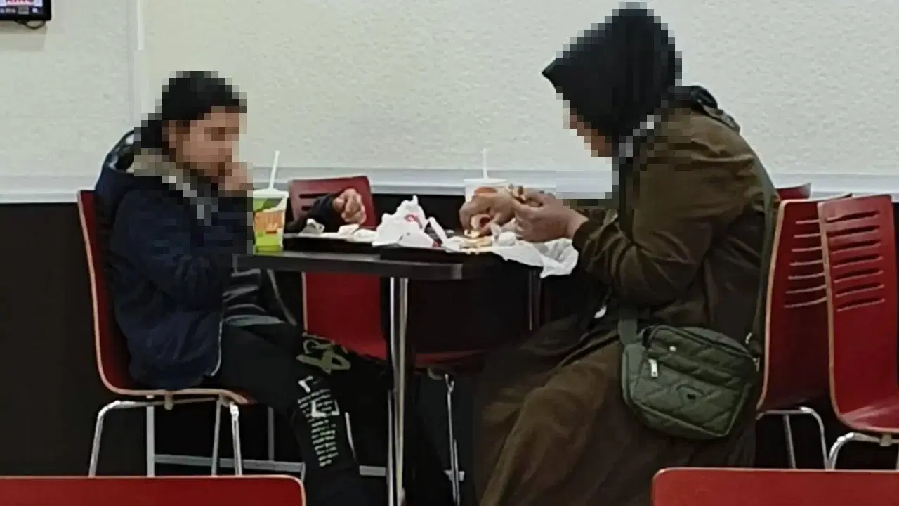 ticaret-bakanligi-burger-kingteki-ayrimcilik-iddiasi-uzerine-inceleme-baslatti-ajiChcYe.jpg