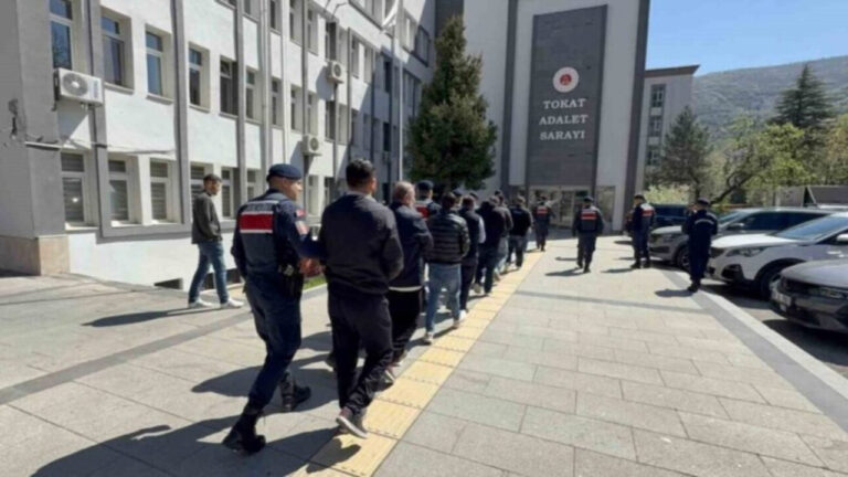 tokat-merkezli-silah-kacakciligi-operasyonu-17-kisi-serbest-birakildi-4Mu44blK.jpg