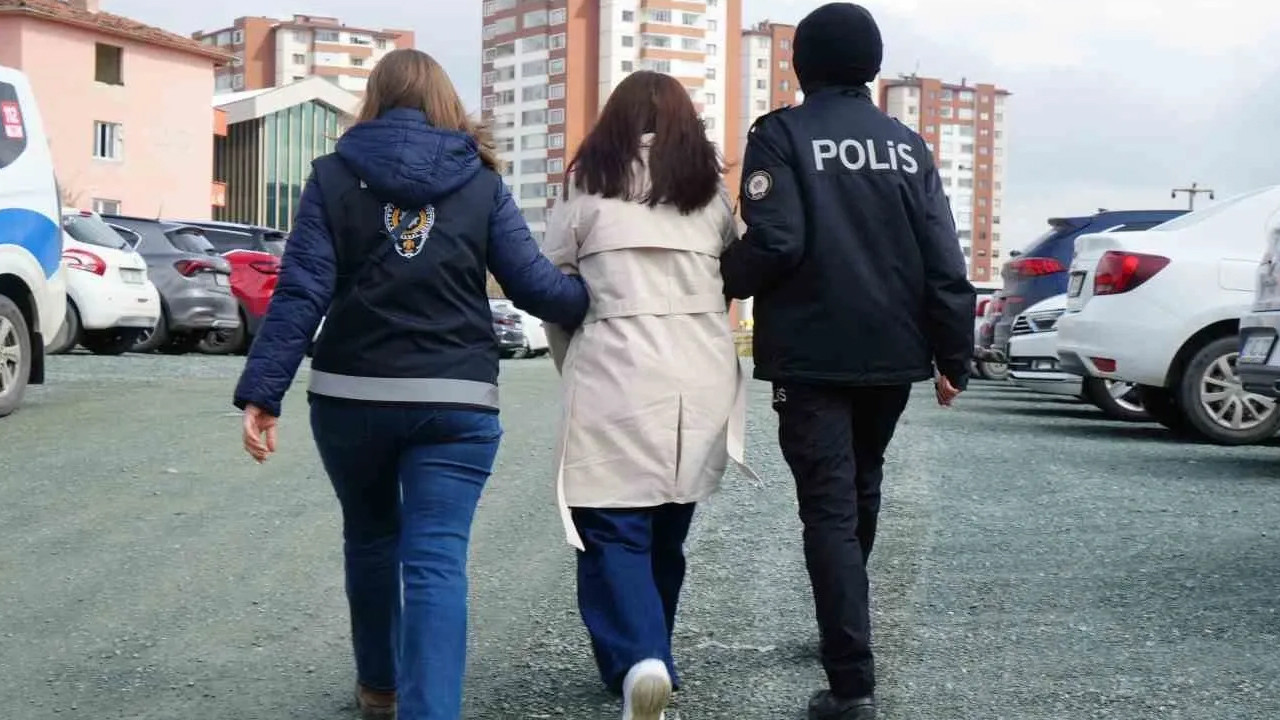 tuvalette-dogurulduktan-sonra-cope-birakilan-bebegin-annesine-hapis-cezasi-xB3zlQcf.jpg