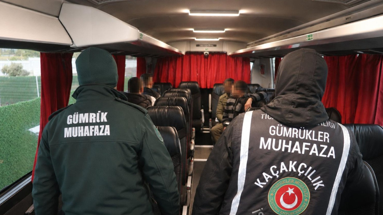 yanlis-otobuse-binen-4-kacak-gocmen-yakalandi-5yGFpV9E.jpg